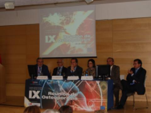 IX Reunión de Osteoporosis