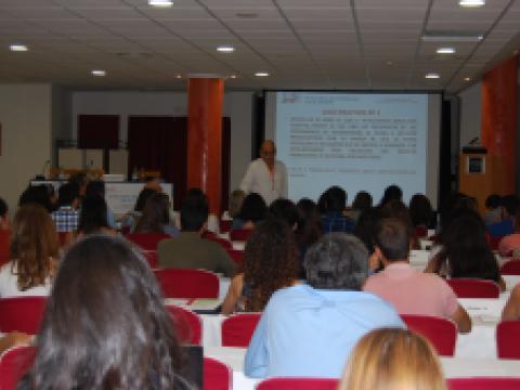 img-iii-escuela-residentes-sademi-007.jpg